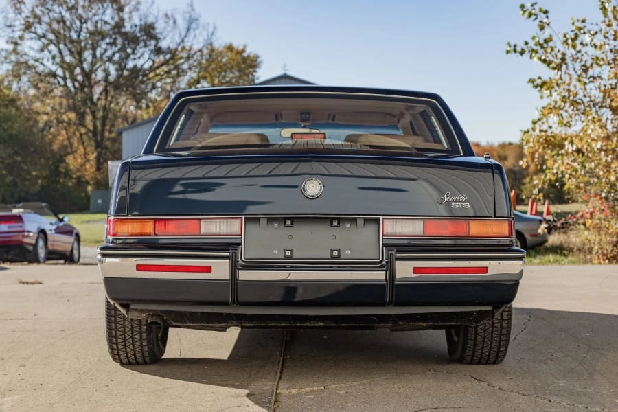 1988 Cadillac Seville - Image 5 of 27