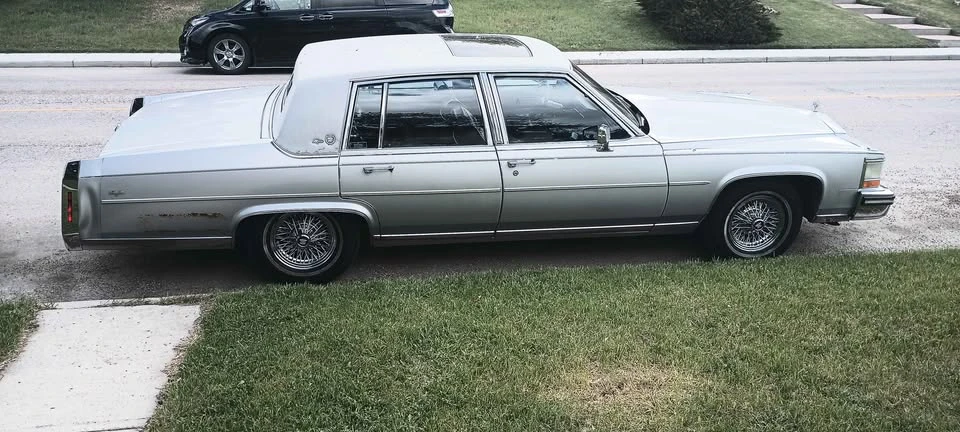 1988 Cadillac Brougham - Image 5 of 20