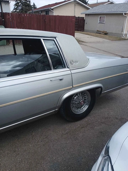 1988 Cadillac Brougham - Image 12 of 20