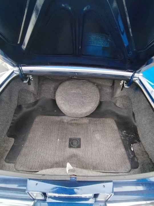 1988 Cadillac Brougham - Image 7 of 7