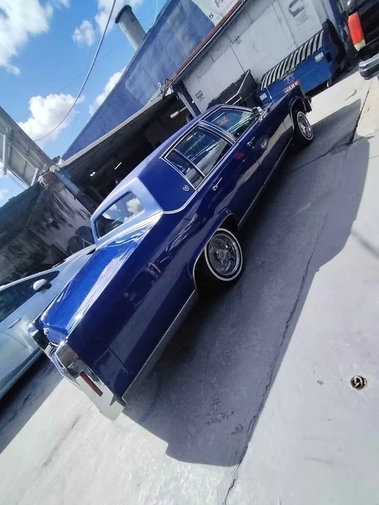 1988 Cadillac Brougham - Image 3 of 7