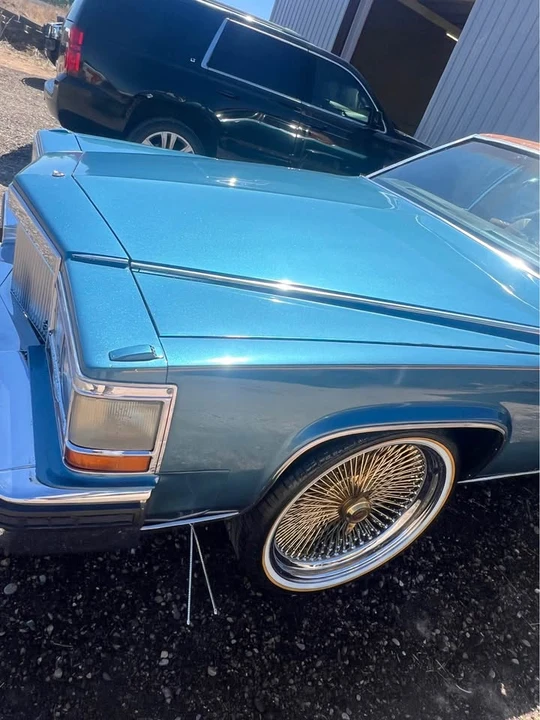 1988 Cadillac Brougham - Image 12 of 13