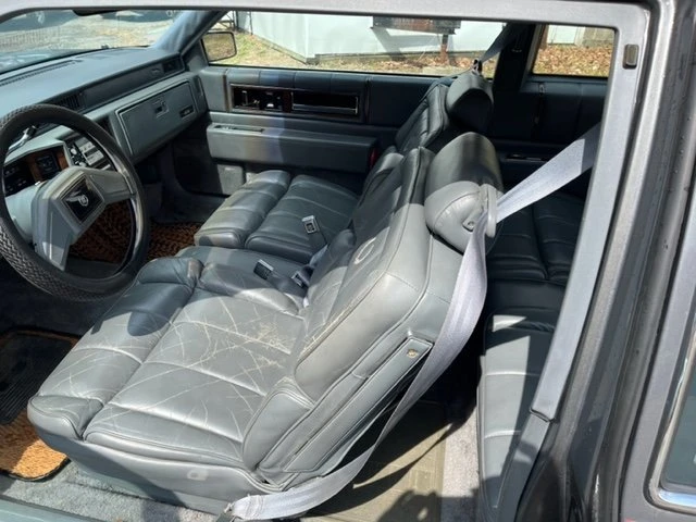 1988 Cadillac DeVille 6th Gen - Image 7 of 14
