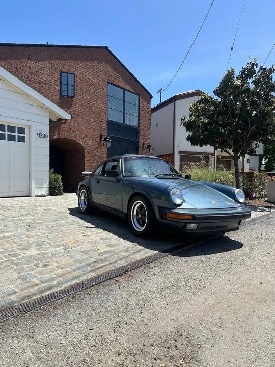 1988 Porsche 911 Carrera 3.2 - Image 2 of 5