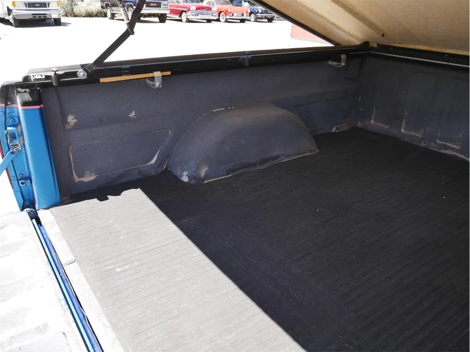 1988 Chevrolet C/K 4th Gen - Image 18 of 31