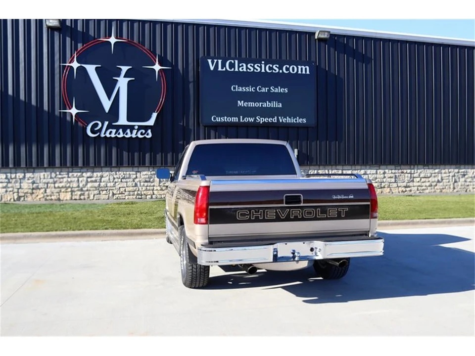 1988 Chevrolet C/K 4th Gen - Image 8 of 31