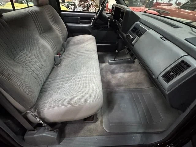 1988 Chevrolet C/K 4th Gen - Image 5 of 8