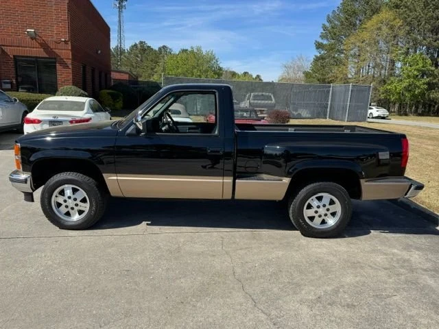 1988 Chevrolet C/K 4th Gen - Image 2 of 8