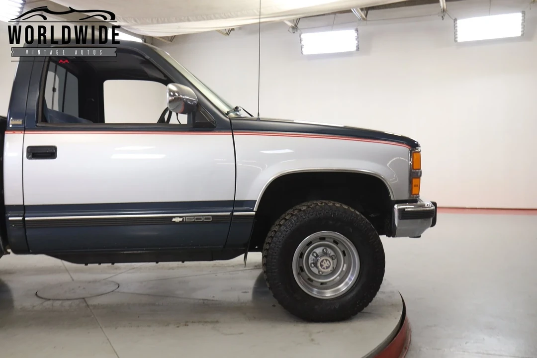 1988 Chevrolet C/K 4th Gen - Image 8 of 12