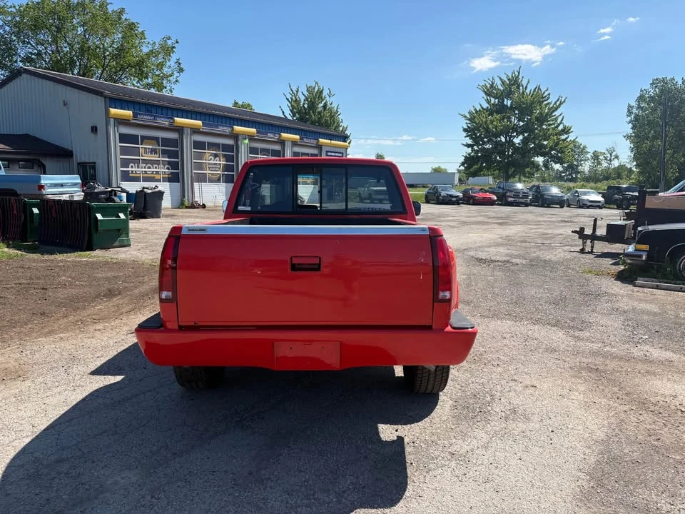 1988 Chevrolet C/K 4th Gen - Image 2 of 5