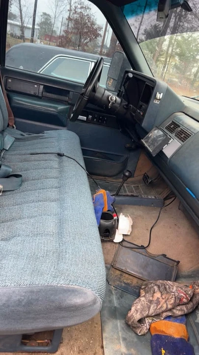 1988 Chevrolet C/K 4th Gen - Image 3 of 9