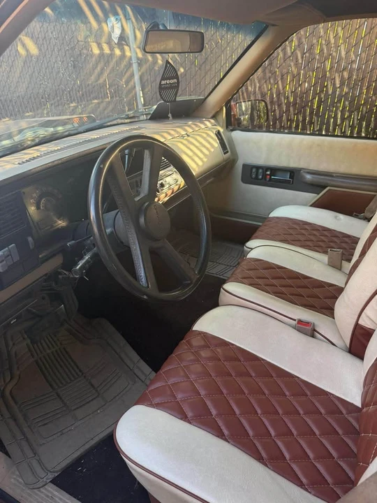 1988 Chevrolet C/K 4th Gen - Image 5 of 8
