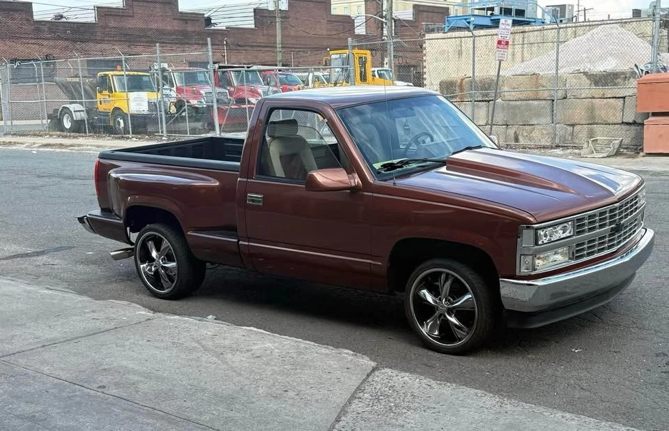 1988 Chevrolet C/K 4th Gen - Image 2 of 8