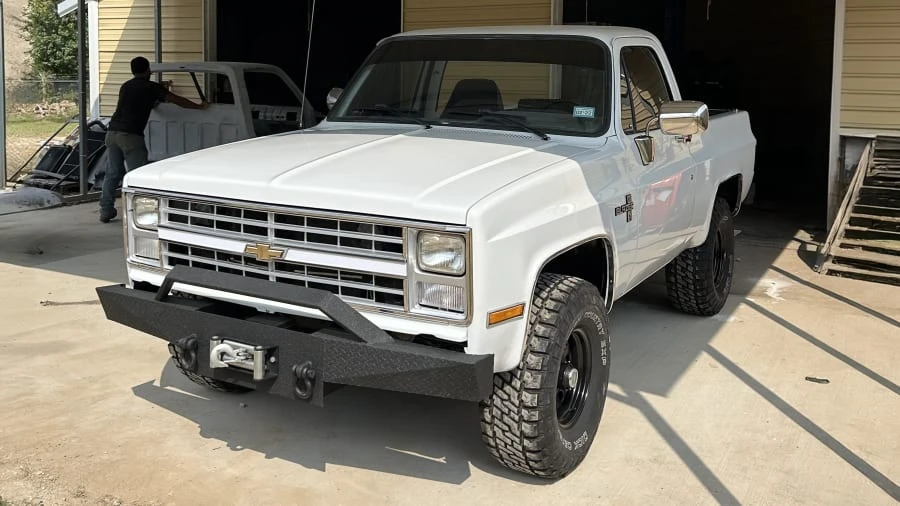 1988 Chevrolet Blazer - Image 6 of 8