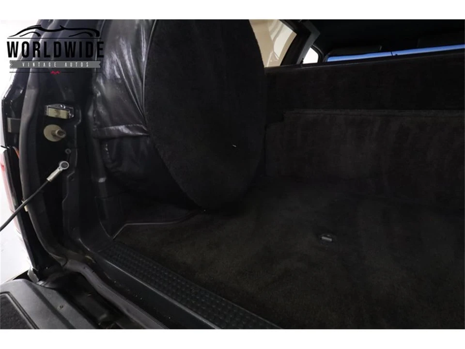 1988 Chevrolet K5 Blazer 2nd Gen - Image 19 of 31