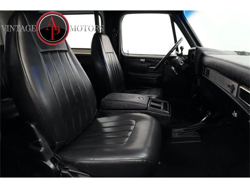 1988 Chevrolet K5 Blazer 2nd Gen - Image 5 of 31