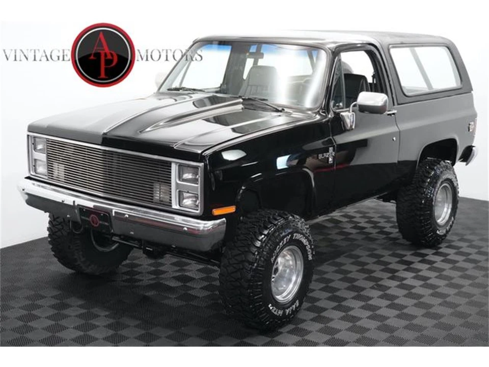 1988 Chevrolet K5 Blazer 2nd Gen - Image 7 of 31