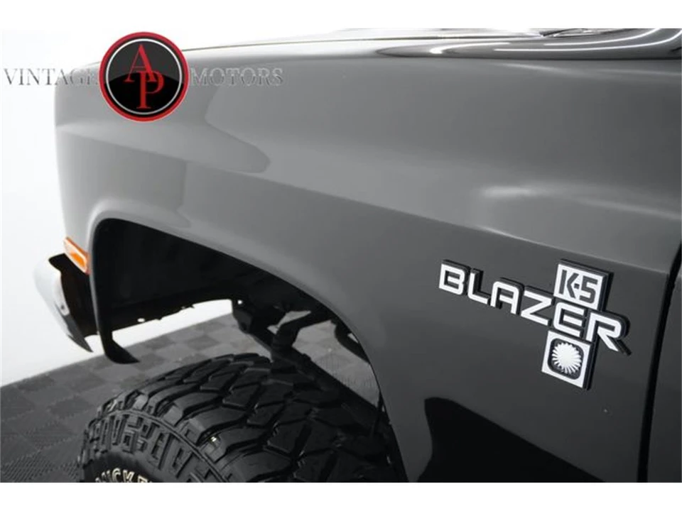 1988 Chevrolet K5 Blazer 2nd Gen - Image 20 of 31