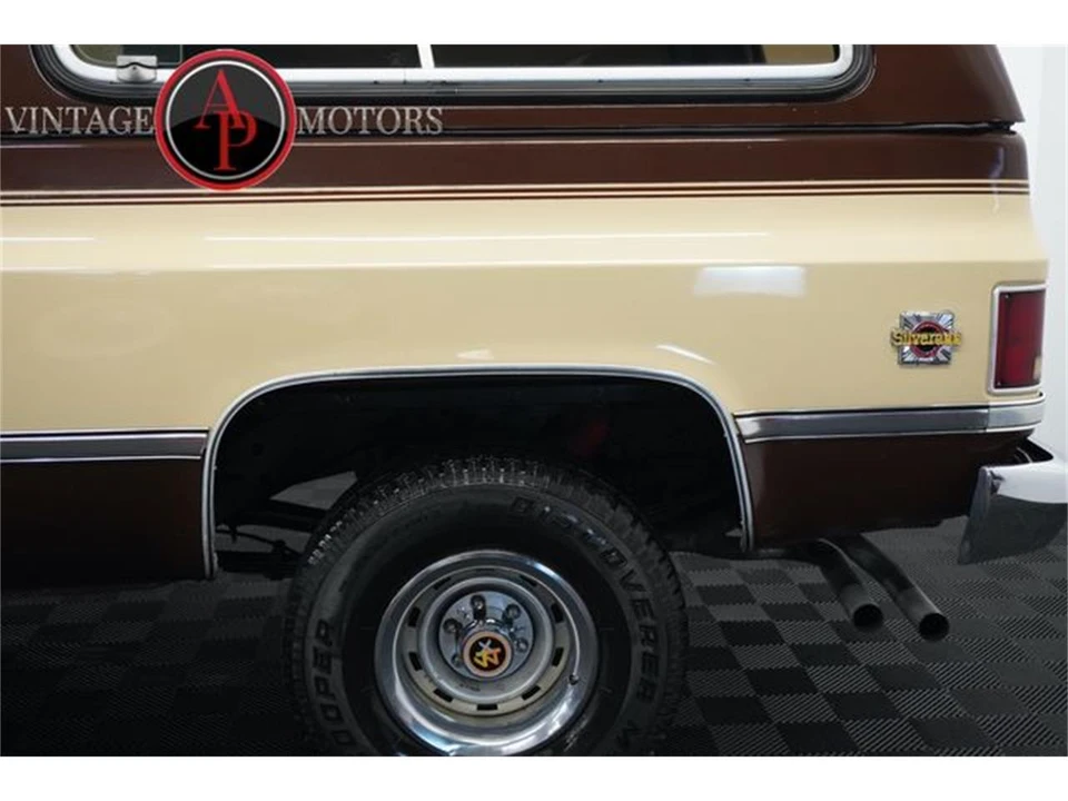 1988 Chevrolet K5 Blazer 2nd Gen - Image 13 of 31