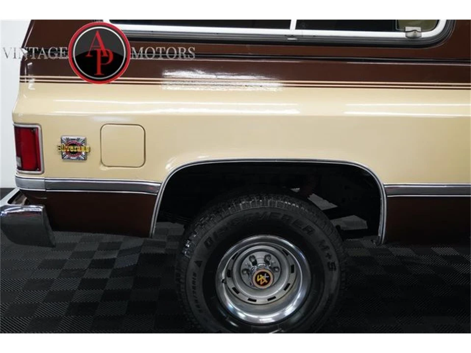 1988 Chevrolet K5 Blazer 2nd Gen - Image 26 of 31