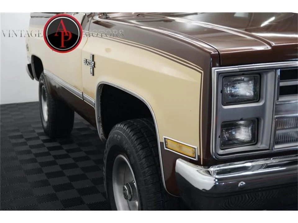 1988 Chevrolet K5 Blazer 2nd Gen - Image 30 of 31