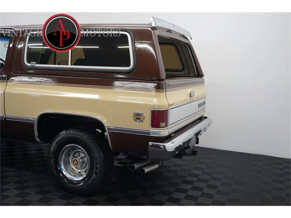 1988 Chevrolet K5 Blazer 2nd Gen - Image 14 of 31