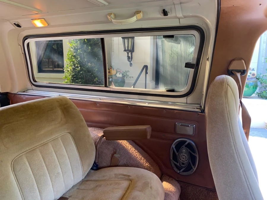 1988 Chevrolet Blazer - Image 16 of 21