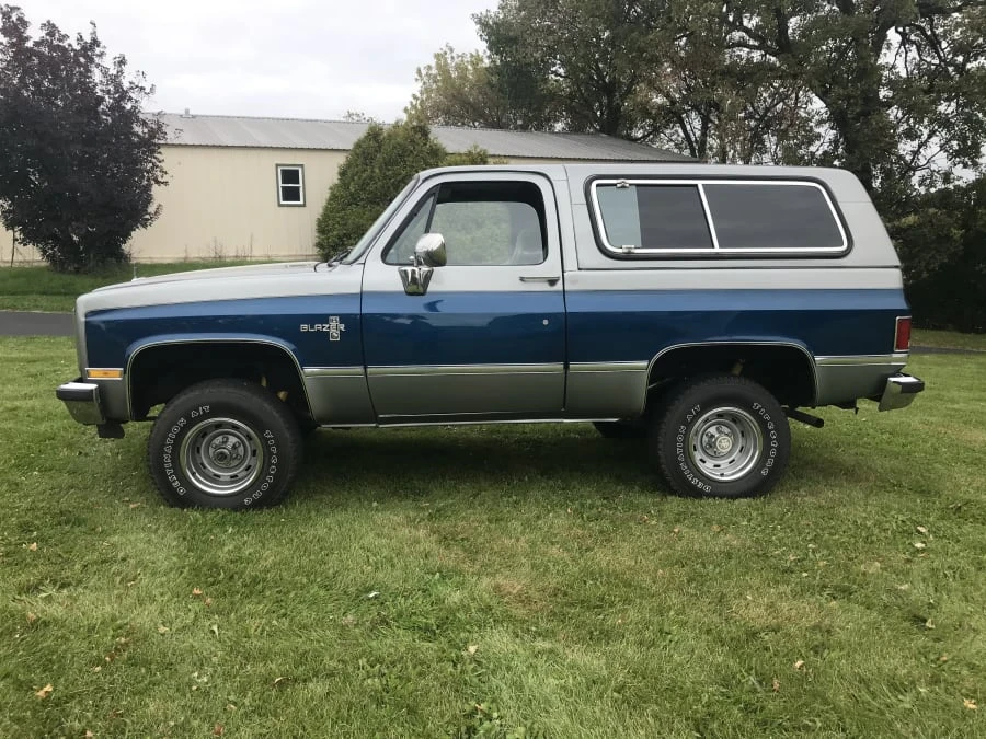 1988 Chevrolet Blazer - Image 2 of 12