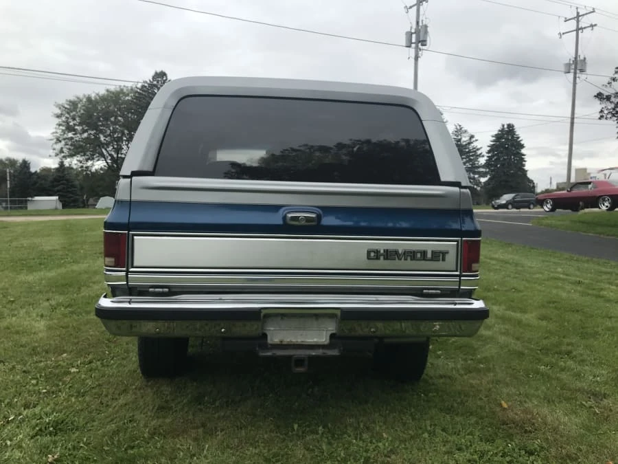 1988 Chevrolet Blazer - Image 11 of 12