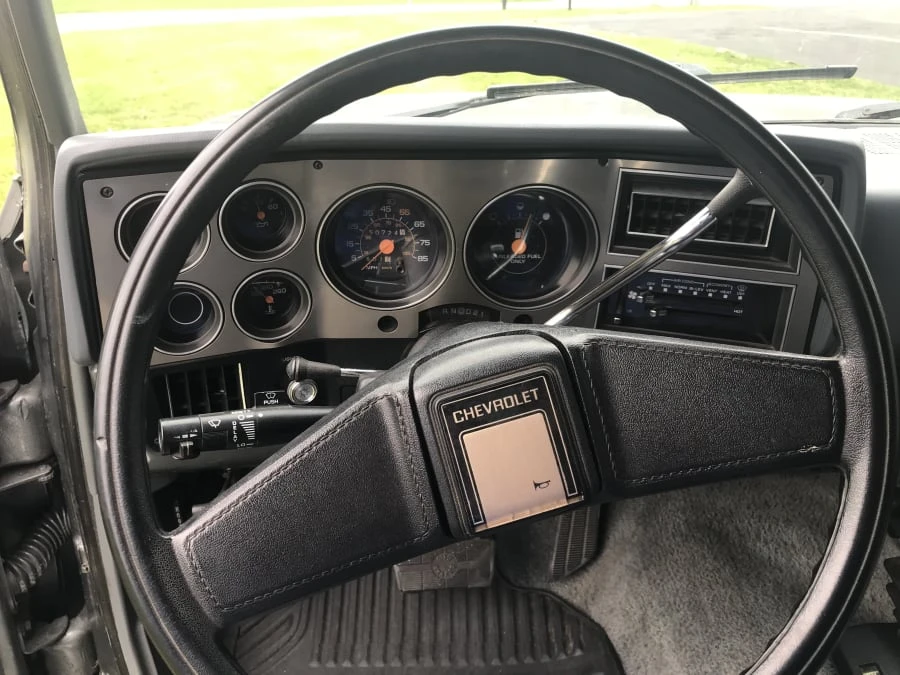 1988 Chevrolet Blazer - Image 4 of 12