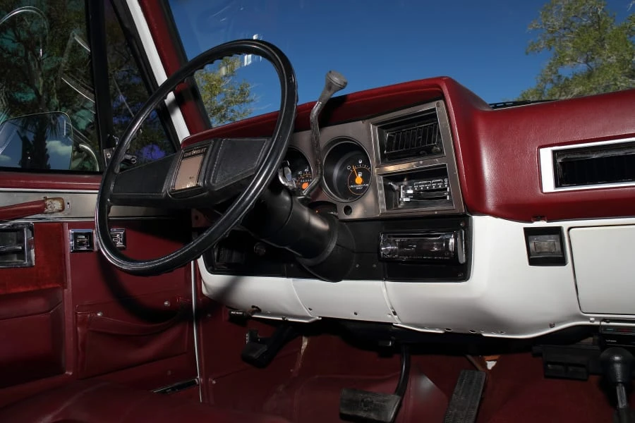 1988 Chevrolet Blazer - Image 19 of 31