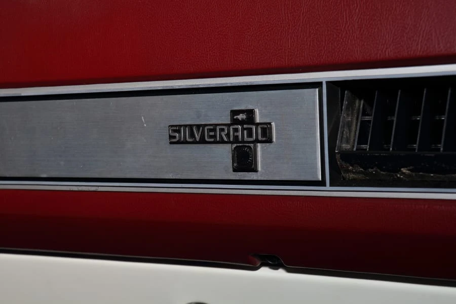 1988 Chevrolet Blazer - Image 20 of 31