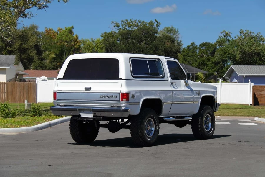 1988 Chevrolet Blazer - Image 3 of 31