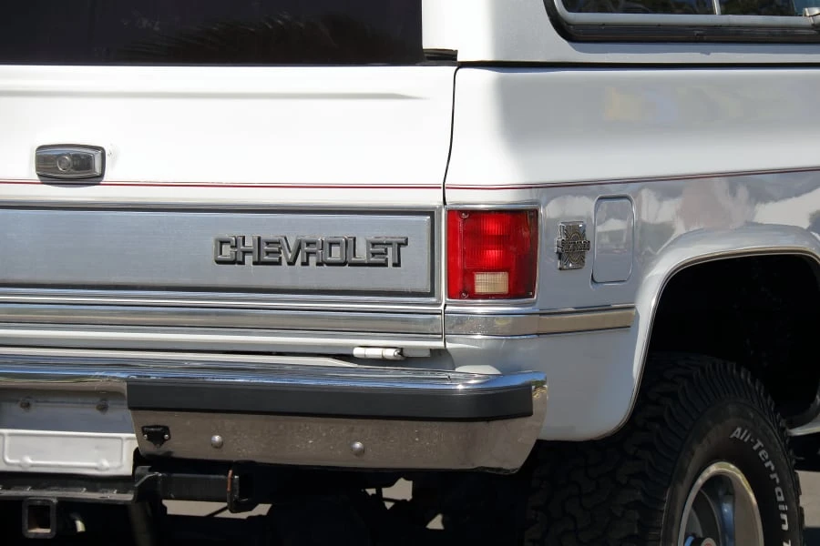 1988 Chevrolet Blazer - Image 16 of 31