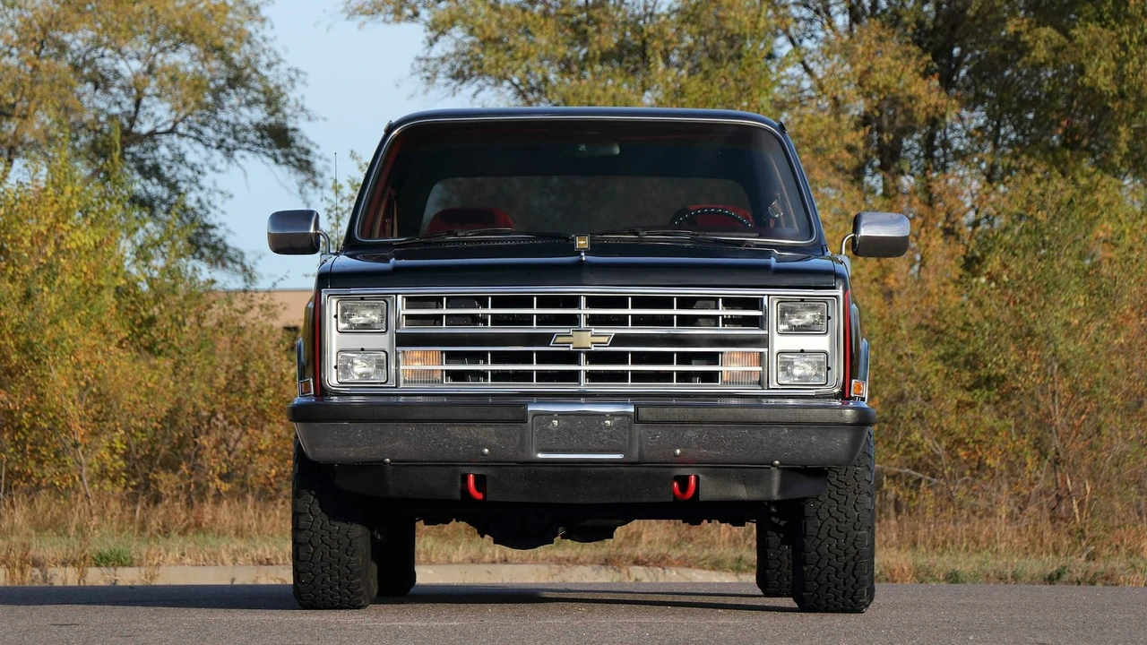 1988 Chevrolet Blazer - Image 14 of 29