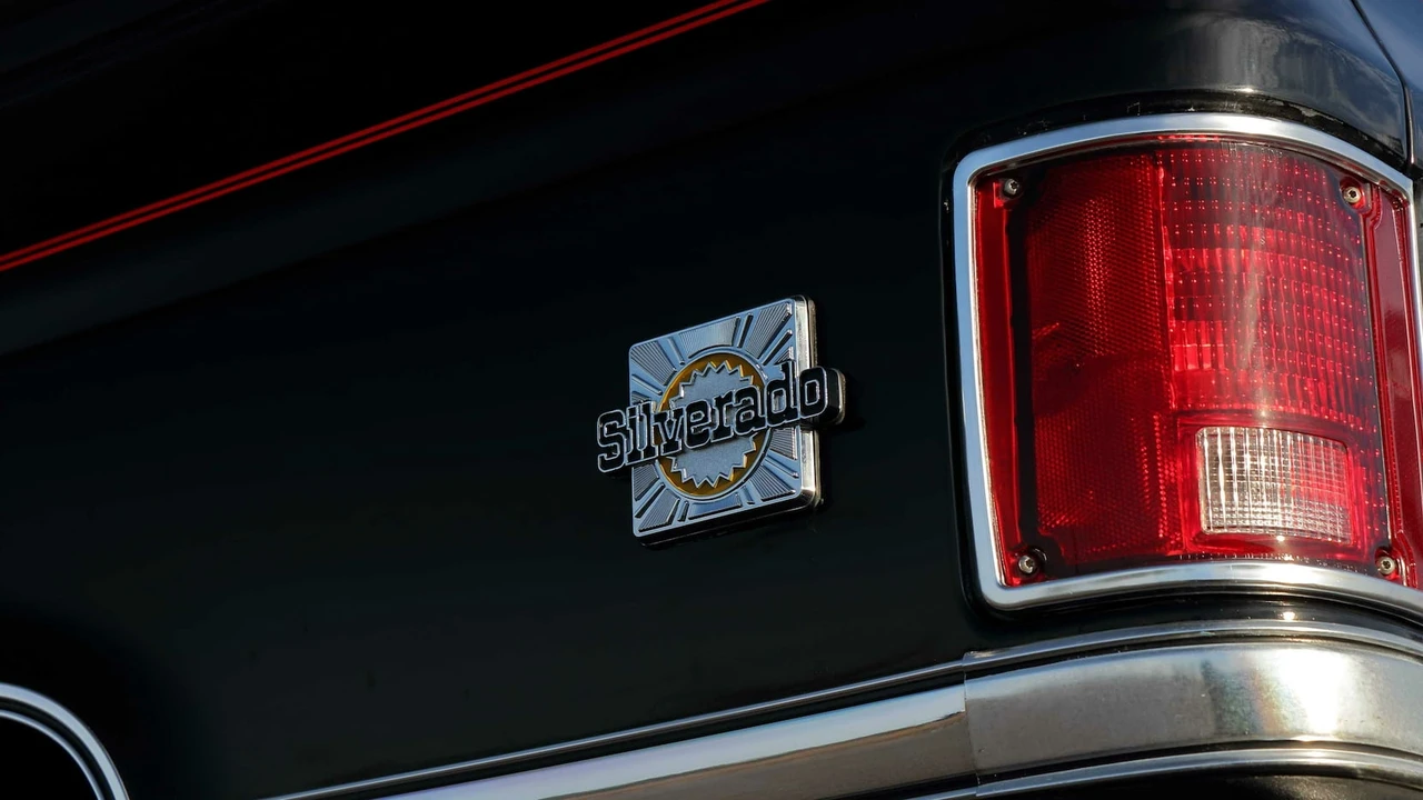 1988 Chevrolet Blazer - Image 17 of 29