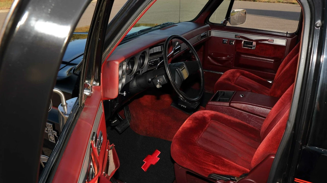 1988 Chevrolet Blazer - Image 4 of 29