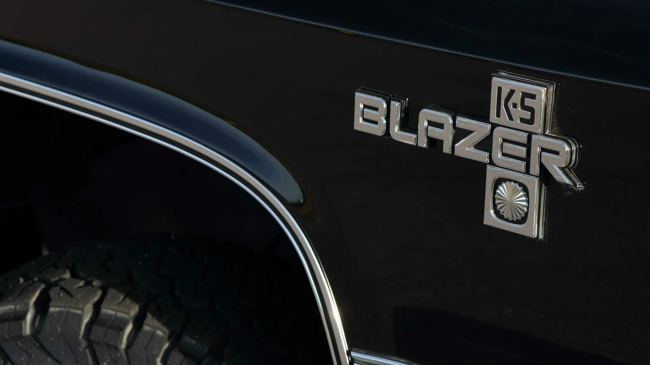 1988 Chevrolet Blazer - Image 9 of 29