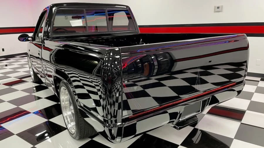 1988 Chevrolet C/K 4th Gen - Image 3 of 19