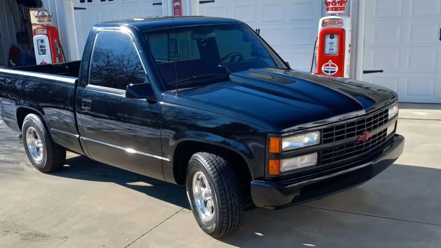 1988 Chevrolet C/K 4th Gen - Image 2 of 8