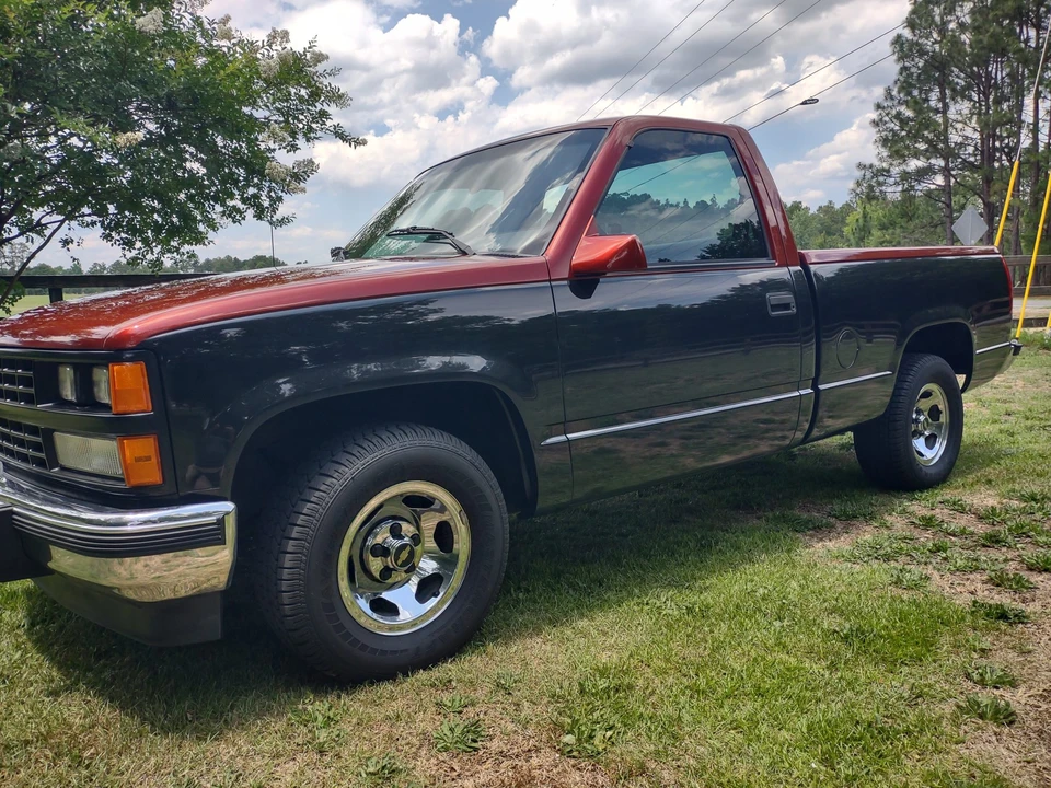 1988 Chevrolet C/K 4th Gen - Image 3 of 31