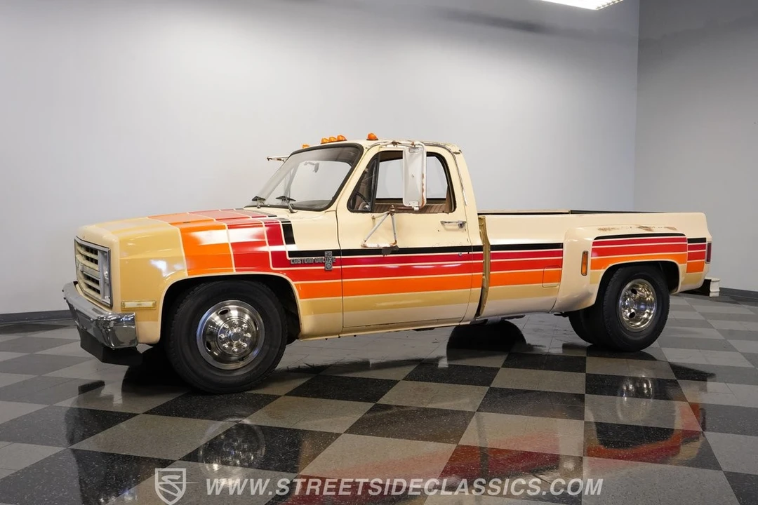 1988 Chevrolet C/K 4th Gen - Image 6 of 12
