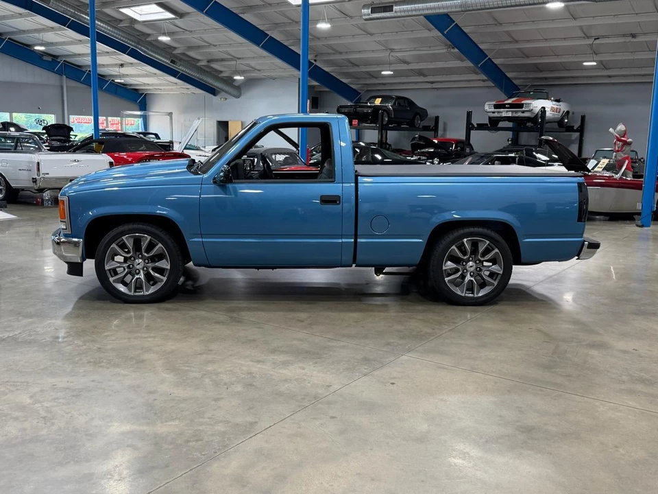 1988 Chevrolet C/K 4th Gen - Image 8 of 31
