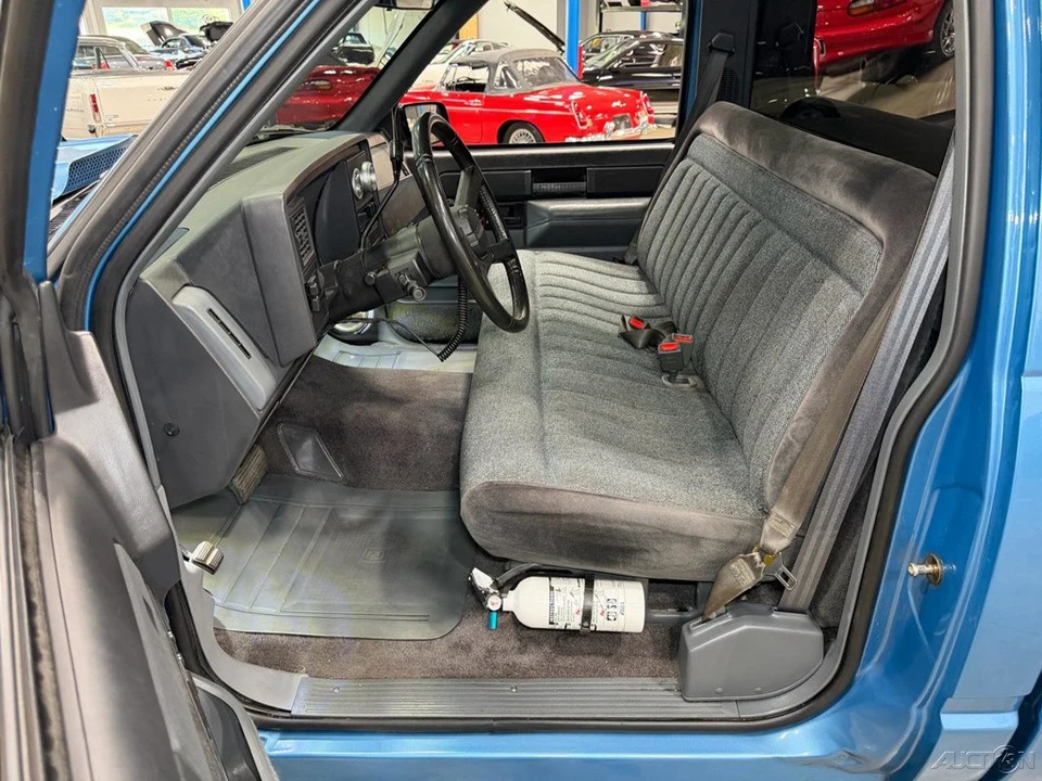 1988 Chevrolet C/K 4th Gen - Image 23 of 24