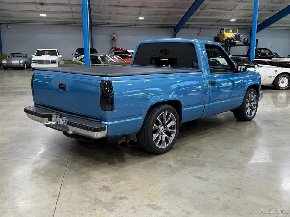 1988 Chevrolet C/K 4th Gen - Image 5 of 24