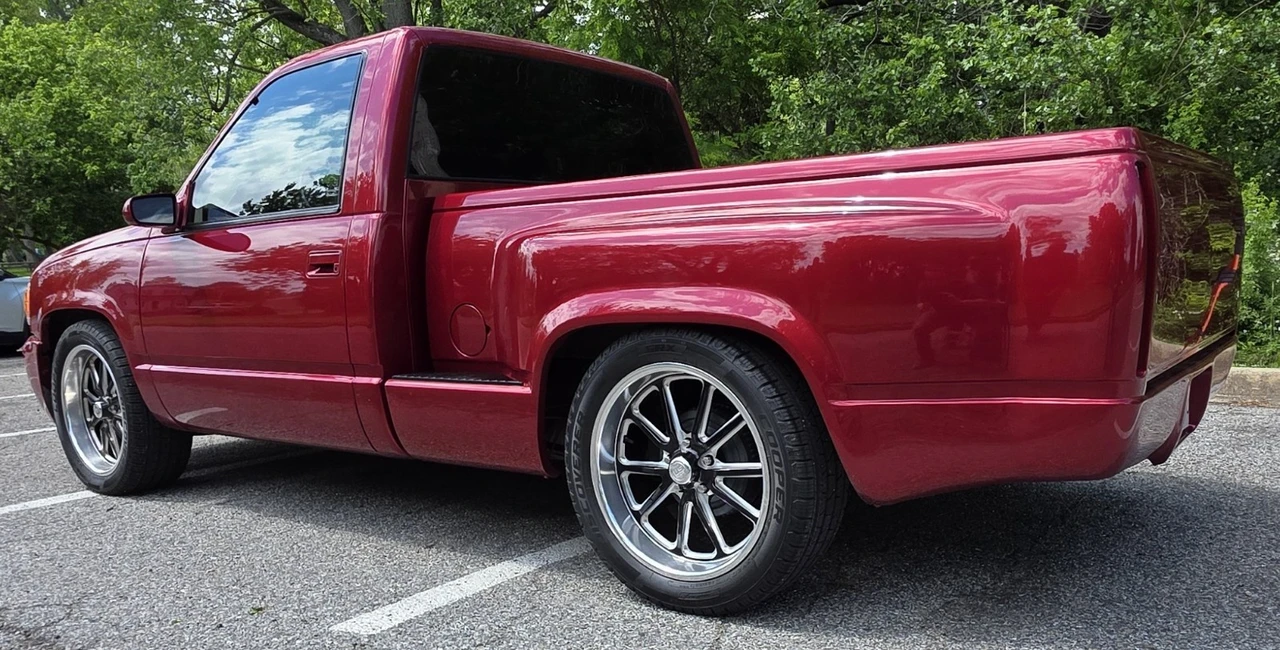 1988 Chevrolet - Image 9 of 31