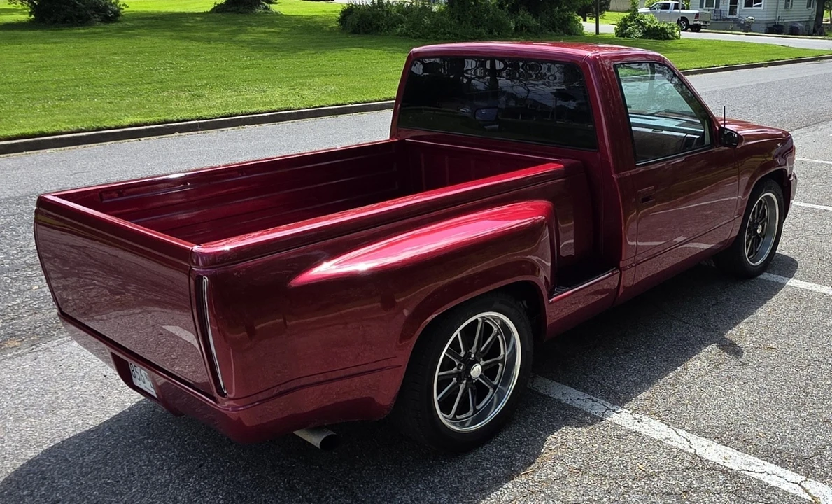 1988 Chevrolet - Image 12 of 31