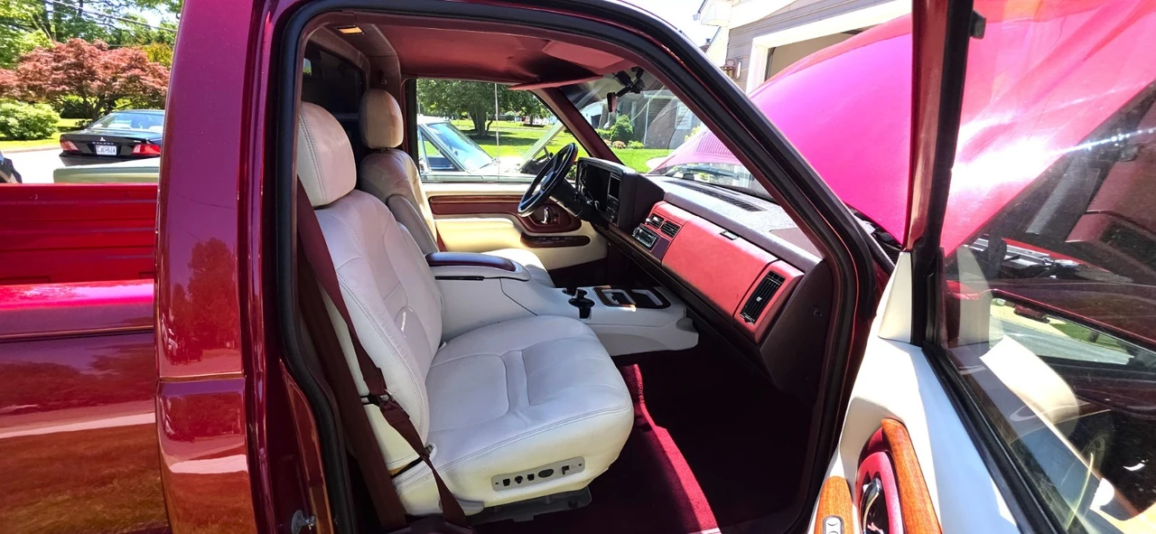 1988 Chevrolet - Image 28 of 31