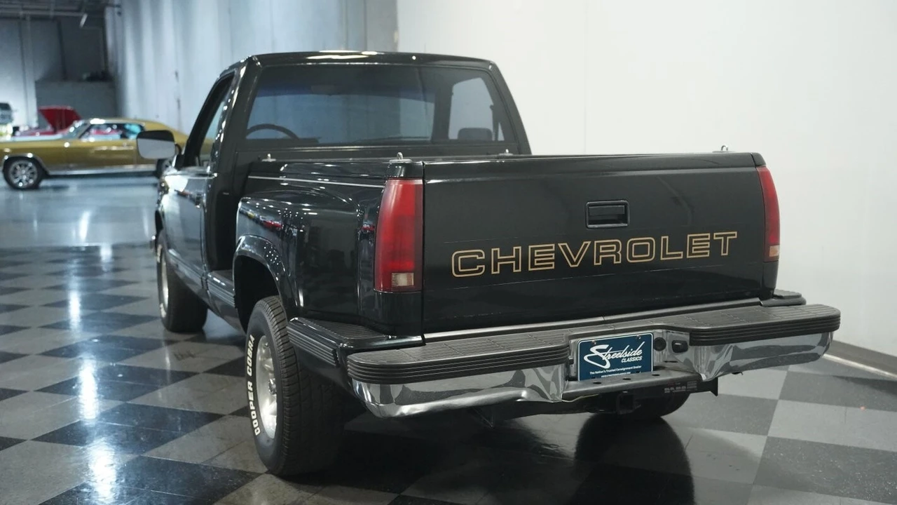 1988 Chevrolet C/K 3rd Gen - Image 9 of 12