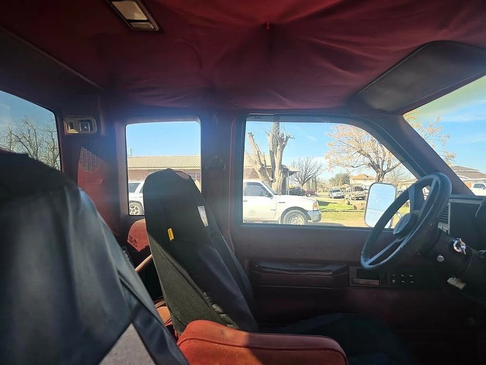 1988 Chevrolet C/K 4th Gen - Image 16 of 21